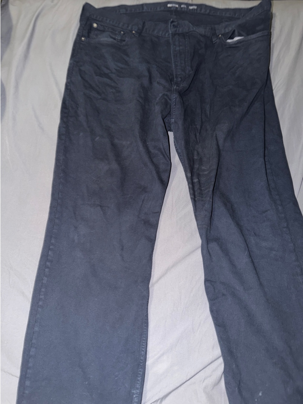 Old Navy Men's Straight Jeans in Dark Wash Blue